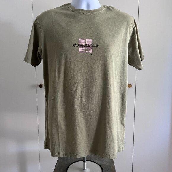 Mens Banks Journal Green Tee NWT Small - Picture 3 of 5